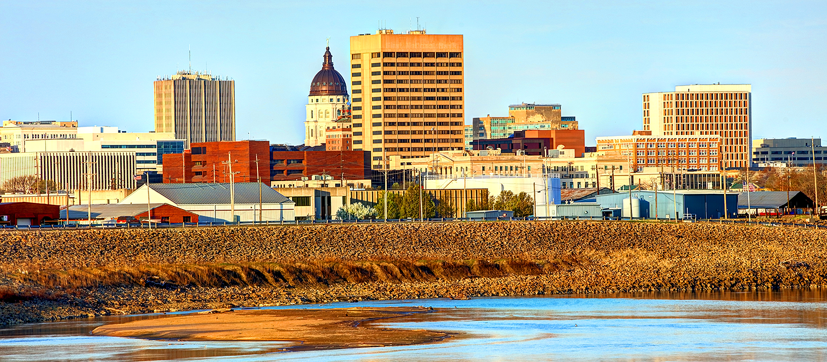 Topeka skyline image